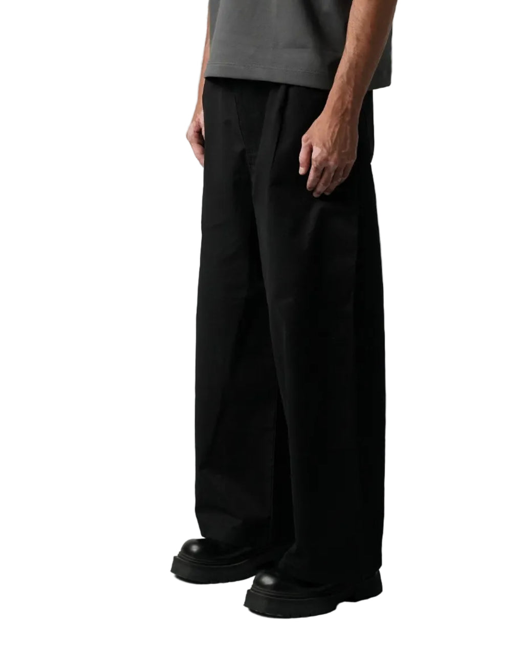 BLACK SOLID PANTS