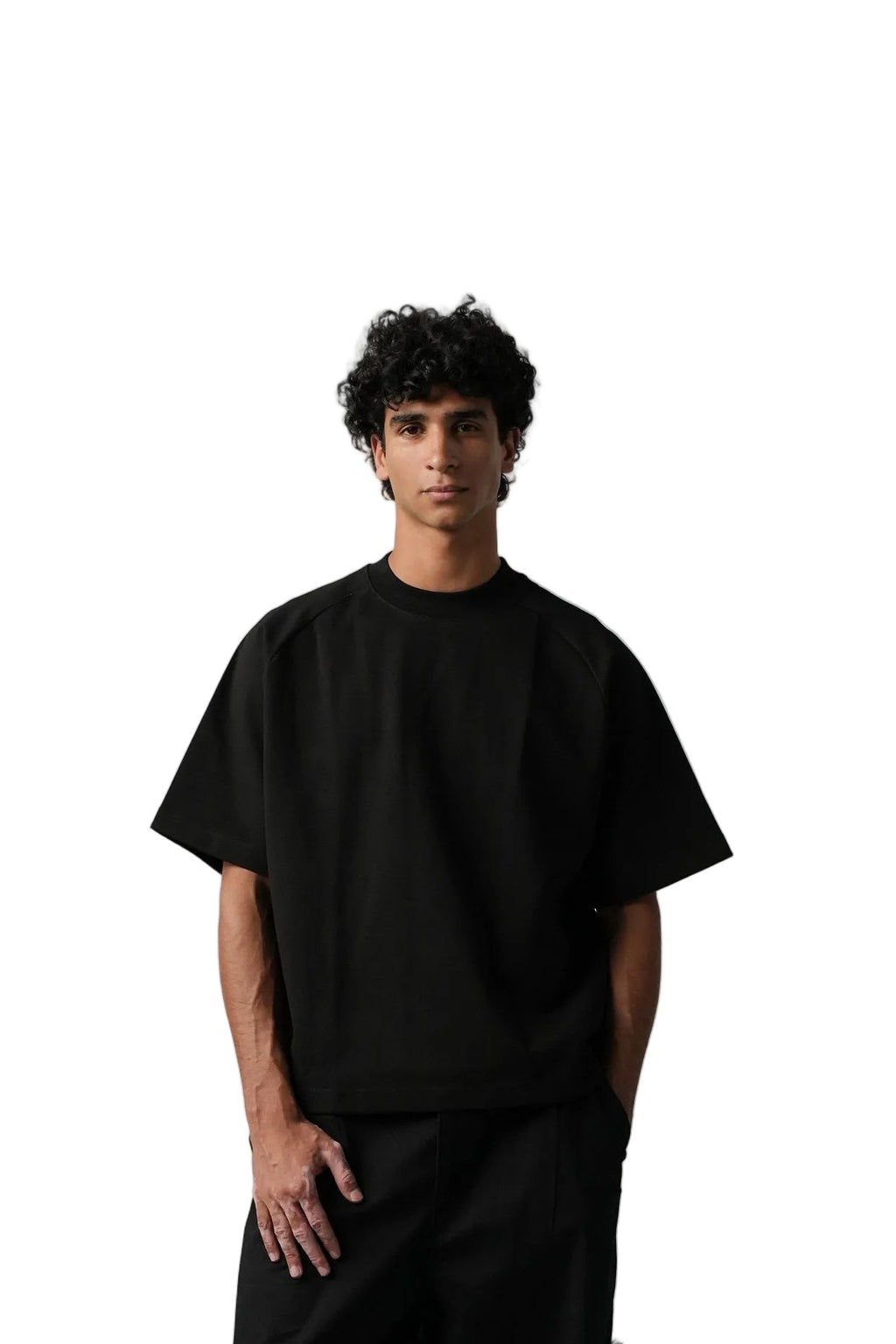 BLACK BOXY T-SHIRT