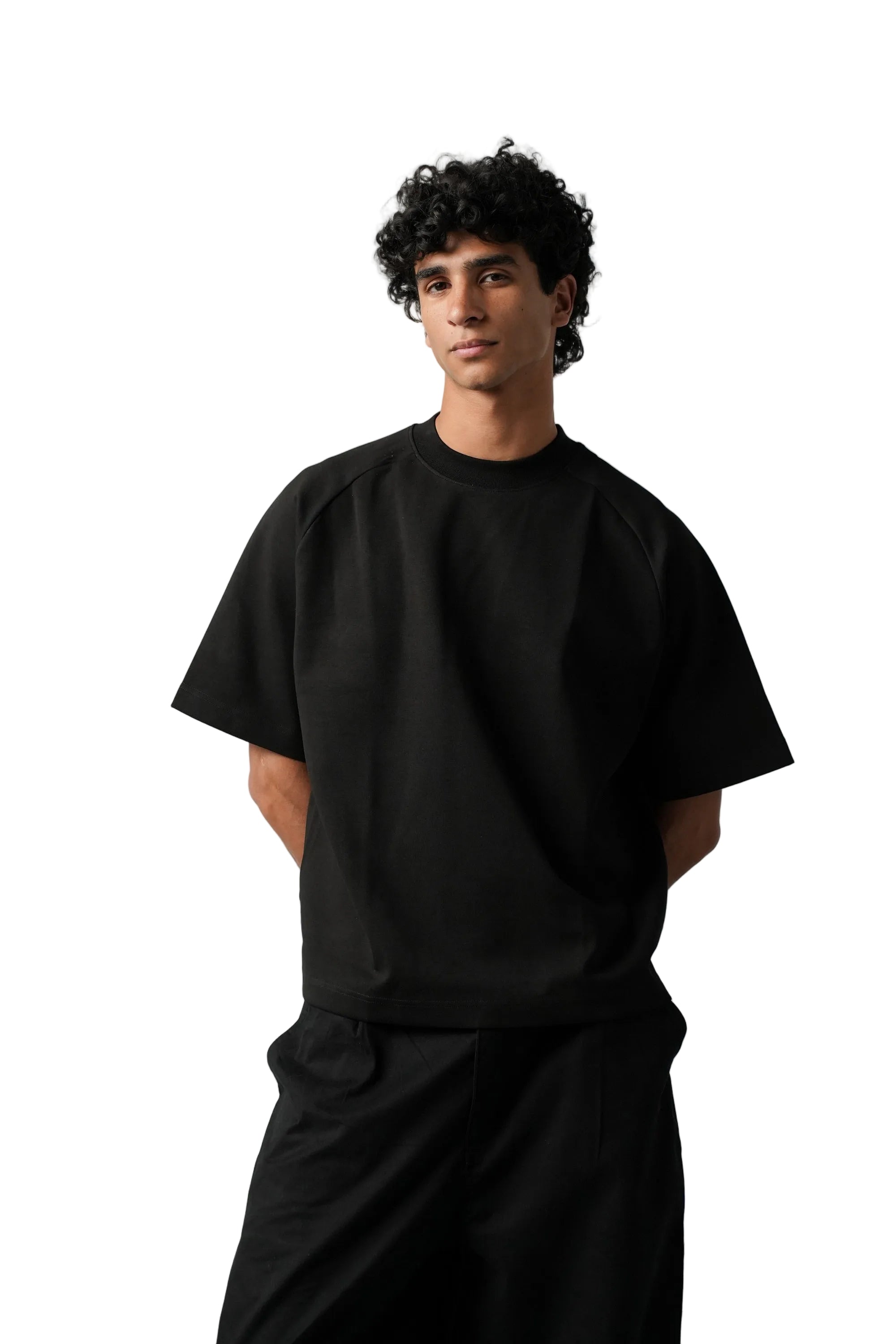 BLACK BOXY T-SHIRT