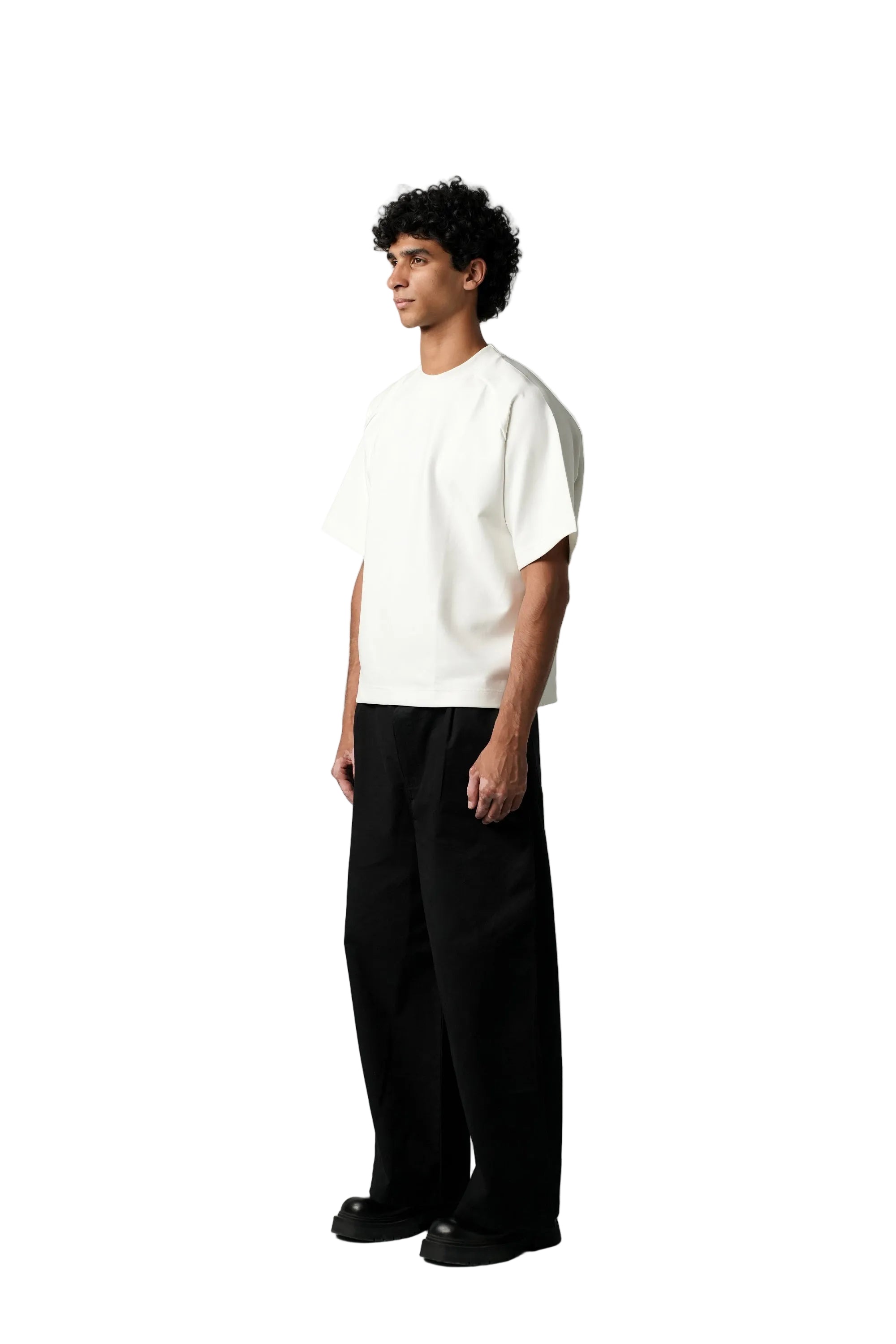 WHITE BOXY T-SHIRT